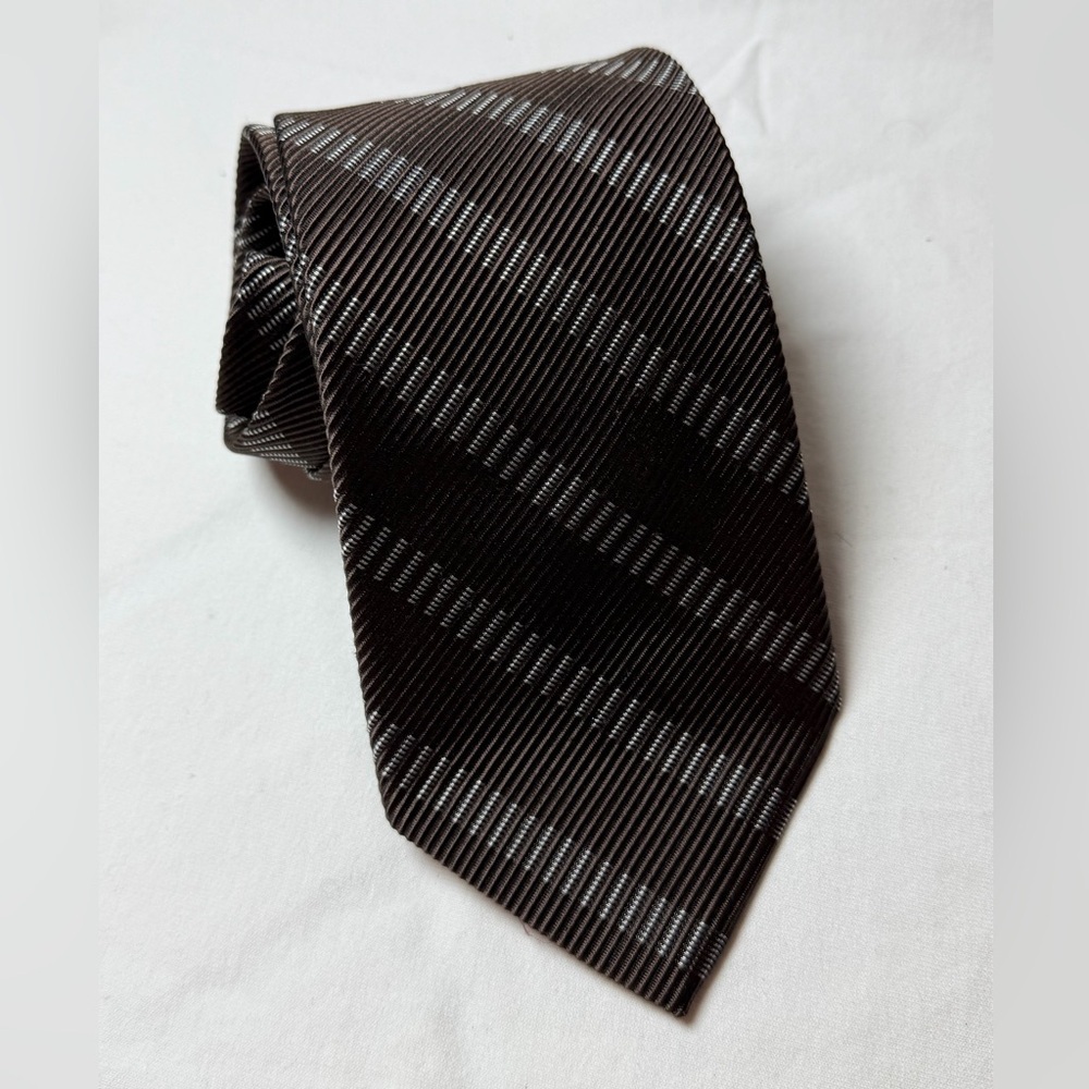 Fairfax Barneys New York Black/Brown and Silver Diagonal Textured Tie